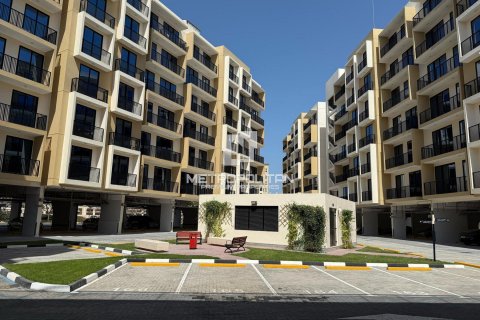 Al Hamra Village、Ras Al Khaimah、UAE にあるマンション販売中 1ベッドルーム、76 m2、No664239 - 写真 1