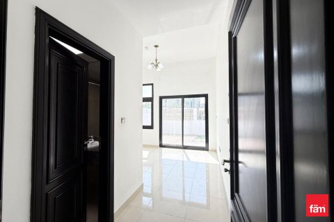 Townhouse de închiriat în Al Furjan, Dubai, EAU 4 dormitoare, 918.4 mp.  №647717 - poză 3