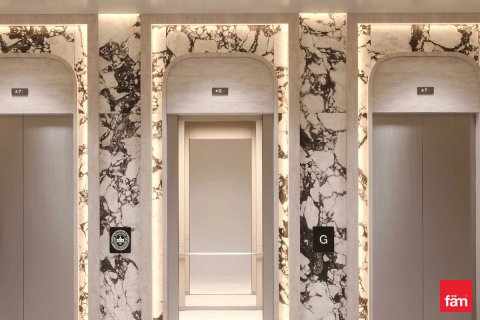 Apartman u Dubai, UAE 3 spavaćih soba, 425.8 m2 Br. 647718 - fotografija 10