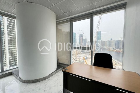 Business Bay, Dubai, UAE의 판매용 사무실 102제곱미터 번호 630876 - 사진 6