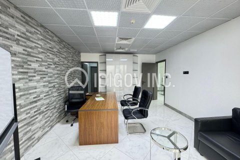 Business Bay, Dubai, UAE의 판매용 사무실 102제곱미터 번호 630876 - 사진 8