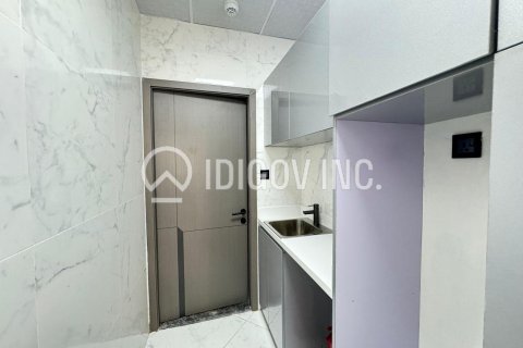 Business Bay, Dubai, UAE의 판매용 사무실 102제곱미터 번호 630876 - 사진 10