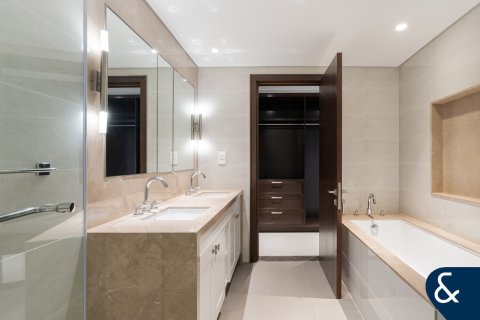 Dzīvoklis Burj Khalifa, Dubaijā, AAE 2 istabas, 127 m2 Nr. 698168 - attēls 11