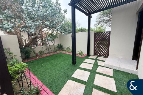 Villa itt: The Springs, Dubai, EAE, 2 hálószoba, 359 m², azonosító: 698167 - fénykép 2