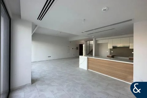 Βίλα σε Dubai Land, Dubai, ΗΑΕ 3 υπνοδωμάτια, 175 τ.μ. Αρ. 698173 - φωτογραφία 7