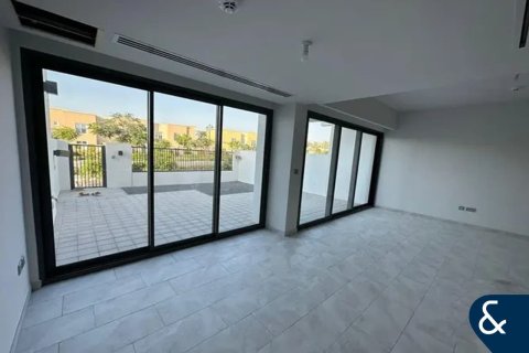 Βίλα σε Dubai Land, Dubai, ΗΑΕ 3 υπνοδωμάτια, 175 τ.μ. Αρ. 698173 - φωτογραφία 4