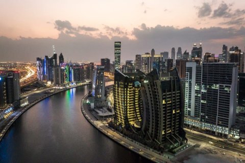 Пәтер J ONE TOWER A, Бизнес-Бэй, Дубай, БАӘ-да 1 жатын бөлме, 94 м² № 649377 - фото 1