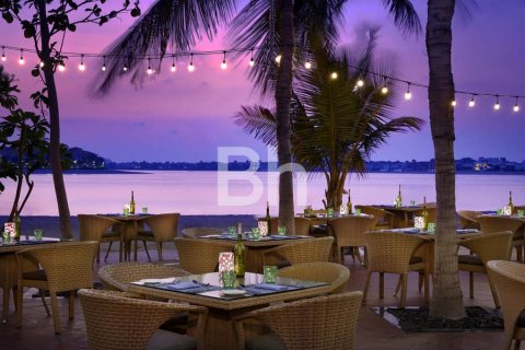 Hotellihuoneisto Palm Jumeirah, Dubai, Arabiemiraatit 1 makuuhuone, 108 m2 № 643597 - kuva 13