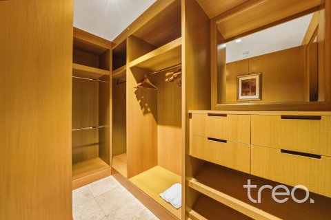 Apartment in DIFC, Dubai, UAE 4 bedrooms, 256.04 sq.m. № 739293 - photo 14