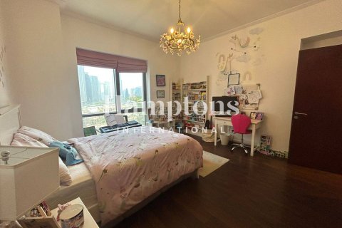 Huoneisto Downtown Dubai (Downtown Burj Dubai), Arabiemiraatit 3 makuuhuonetta, 175.77154697 m2 № 651626 - kuva 13