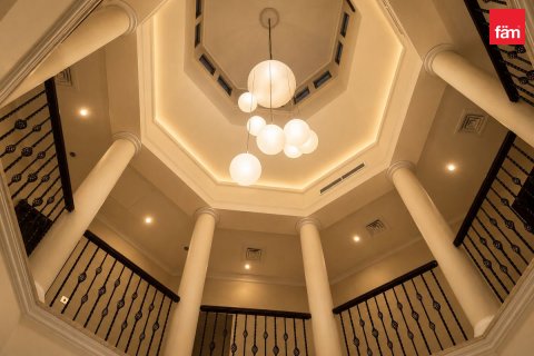 Villa à louer à Palm Jumeirah, Dubai, EAU 5 chambres, 657.1 m2 № 751210 - photo 4