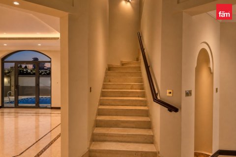 Villa à louer à Palm Jumeirah, Dubai, EAU 5 chambres, 657.1 m2 № 751210 - photo 11