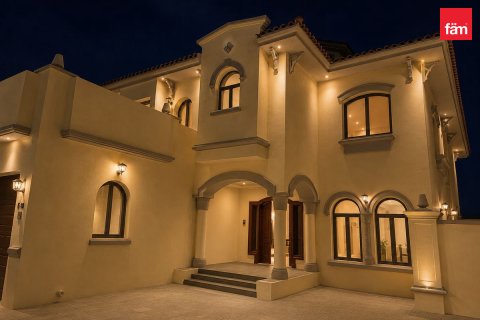 ویلا در Palm Jumeirah، Dubai ، امارات متحده عربی 5 خوابه ، 657.1 متر مربع.  شماره 751210