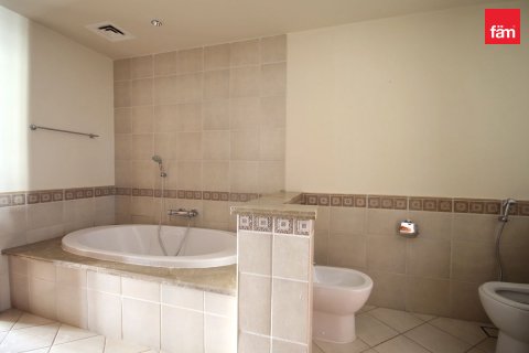Apartman u gradu Palm Jumeirah, Dubai, UAE 2 spavaće sobe, 167.1 m2 Br. 751209 - Slika 7