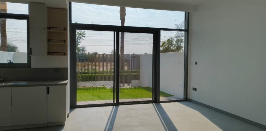 Villa itt: Dubai, EAE, 3 hálószoba, 144.8 m², azonosító: 678367