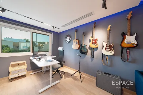 Villa zum Verkauf in Meadows, Dubai, VAE 4 Schlafzimmer, 325 m2 Nr. 661101 - Foto 12