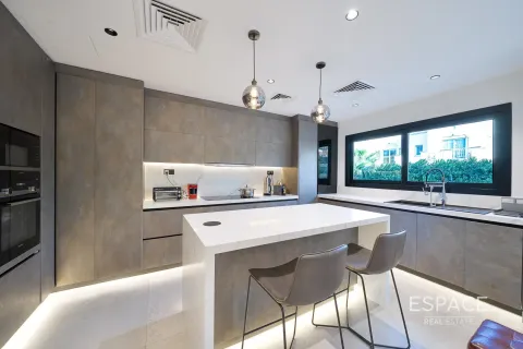 Villa zum Verkauf in Meadows, Dubai, VAE 4 Schlafzimmer, 325 m2 Nr. 661101 - Foto 6