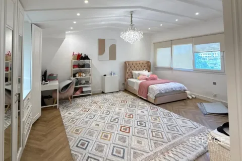 Villa in Motor City, Dubai, UAE 5 bedrooms, 678 sq.m. № 661104 - photo 9