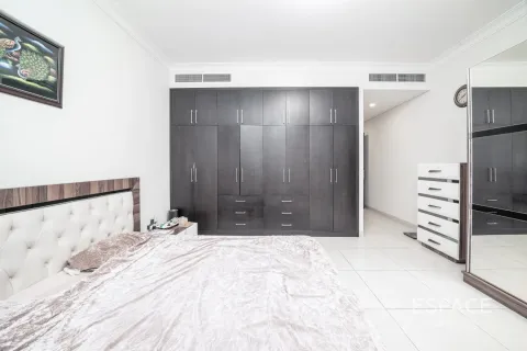 Villa in Dubai, UAE 3 bedrooms, 280 sq.m. № 661098 - photo 10