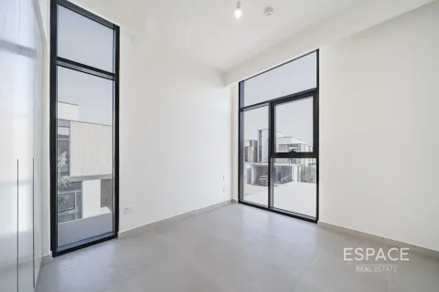 Townhouse til salg i Mudon, Dubai, UAE 4 soveværelser, 237 kvm № 661103 - foto 6