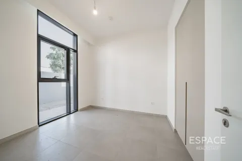 Townhouse til salg i Mudon, Dubai, UAE 4 soveværelser, 237 kvm № 661103 - foto 13