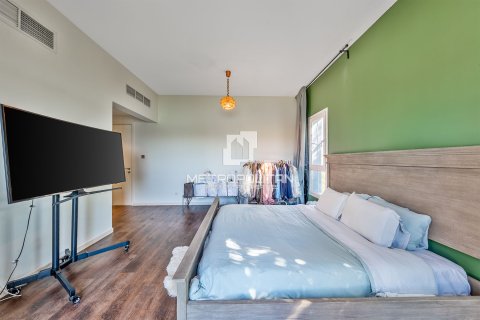 Vila di The Springs, Dubai, UAE 3 bilik tidur, 282 meter persegi № 664063 - foto 25