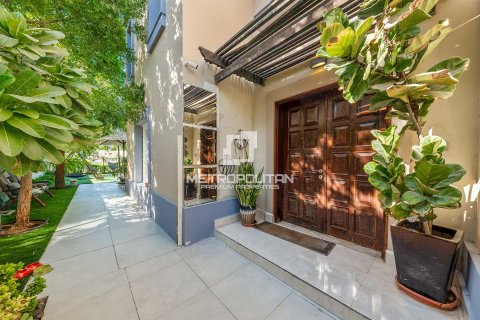 Vila di The Springs, Dubai, UAE 3 bilik tidur, 282 meter persegi № 664063 - foto 3