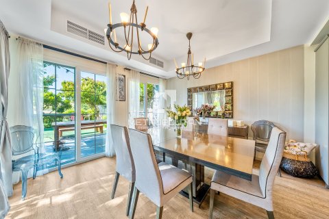 Vila di The Springs, Dubai, UAE 3 bilik tidur, 282 meter persegi № 664063 - foto 16