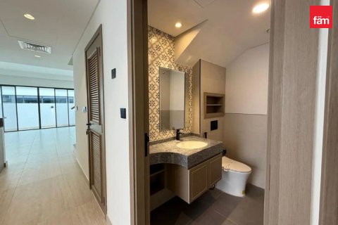 Müüa villa asukohaga Dubai, AÜE: 4 magamistoaga, 144 m² Nr 769265 - pilt 8