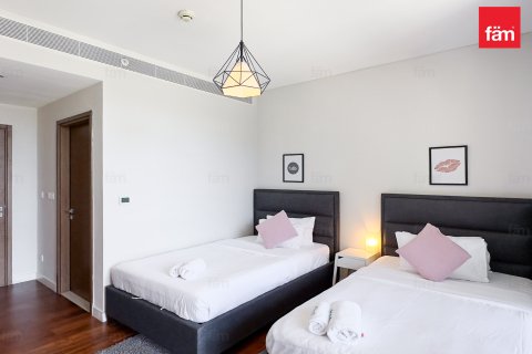 Apartment sa City Walk, Dubai, UAE 2 silid-tulugan, 161.5 sq.m. № 769268 - larawan 9