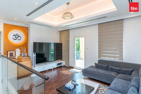 Apartamento en venta en Al Barsha, Dubai, EAU 4 dormitorios, 430.9 m2 № 769266 - foto 16