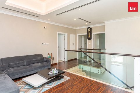 Apartamento en venta en Al Barsha, Dubai, EAU 4 dormitorios, 430.9 m2 № 769266 - foto 15