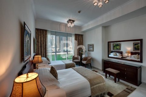 Appartamento in affitto a Dubai Marina, Dubai, EAU 3 camere da letto, 288 mq. № 643653 - foto 4