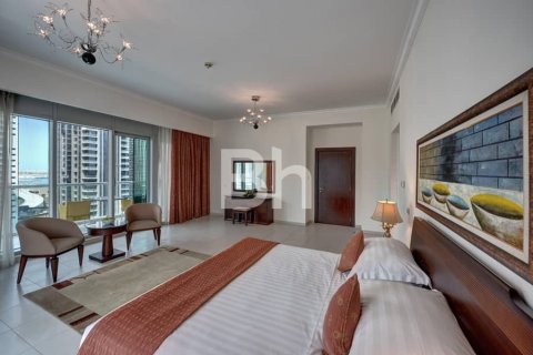 Appartamento in affitto a Dubai Marina, Dubai, EAU 3 camere da letto, 288 mq. № 643653 - foto 7