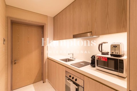 Huoneisto Palm Jumeirah, Dubai, Arabiemiraatit 1 huone, 49.05278400 m2 № 651394 - kuva 3