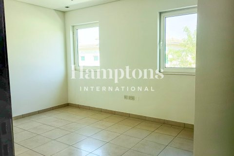 Villa en alquiler en Al Furjan, Dubai, EAU 4 dormitorios, 506.04264100 m2 № 651396 - foto 5
