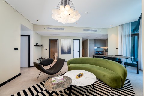 Apartment in Business Bay, Dubai, UAE 2 bedrooms, 112.49 sq.m. № 750546 - photo 2