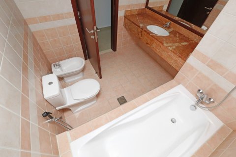 آپارتمان برای اجاره در Dubai Marina، Dubai، امارات متحده عربی 2 خوابه ، 243 متر مربع ، شماره 703026 - تصویر 3