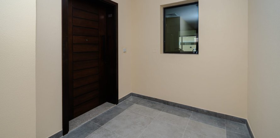 Řadový dům v Damac Lagoons, Dubai, SAE 4 ložnice, 144 m² Č.: 703031