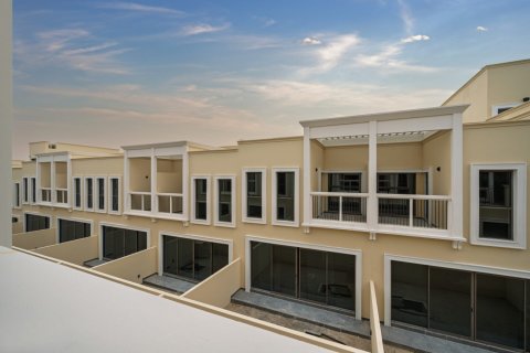 Řadový dům v Damac Lagoons, Dubai, SAE 4 ložnice, 144 m² Č.: 703031 - fotografie 3