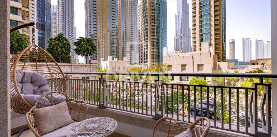 Apartament në Downtown Dubai (Downtown Burj Dubai), Dubai, Emiratet e Bashkuara Arabe 2 dhoma gjumi, 118.82 m2. № 746775