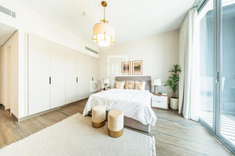 Villa in wasl gate, Dubai, UAE 5 bedrooms, 433.86 sq.m. № 746776 - photo 11