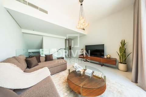 Villa in wasl gate, Dubai, UAE 5 bedrooms, 433.86 sq.m. № 746776 - photo 10