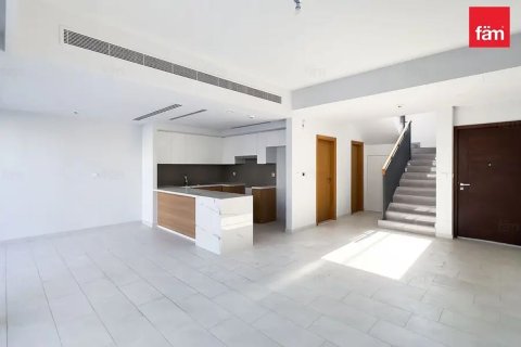 Üürile anda ridamaja asukohaga Dubai, AÜE: 3 magamistoaga, 161 m² Nr 738599 - pilt 1
