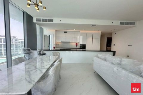 Apartment in Dubai, UAE 3 bedrooms, 194 sq.m. № 699021