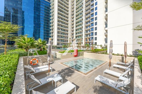 Apartment in Dubai, UAE 1 bedroom, 44 sq.m. № 647457 - photo 26