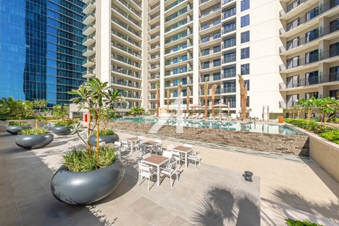 Apartment in Dubai, UAE 1 bedroom, 44 sq.m. № 647457 - photo 23