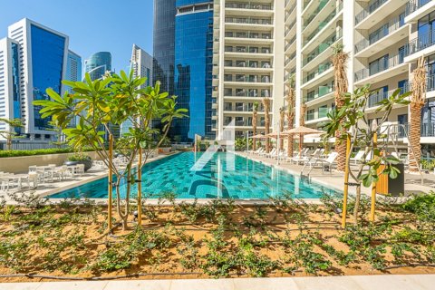 Apartment in Dubai, UAE 1 bedroom, 44 sq.m. № 647457 - photo 24
