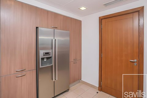 Apartment in Palm Jumeirah, Dubai, UAE 2 bedrooms, 165 sq.m. № 647416 - photo 13