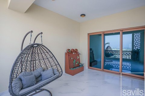 Apartment in Palm Jumeirah, Dubai, UAE 2 bedrooms, 165 sq.m. № 647416 - photo 2